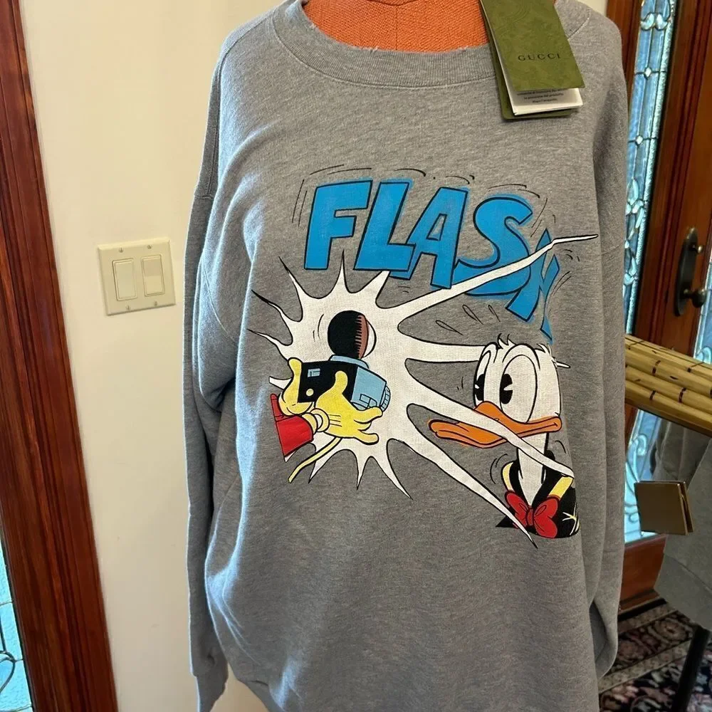 Men’s Gucci, X Disney, Donald Duck heavyweight sweatshirt size large made Italy